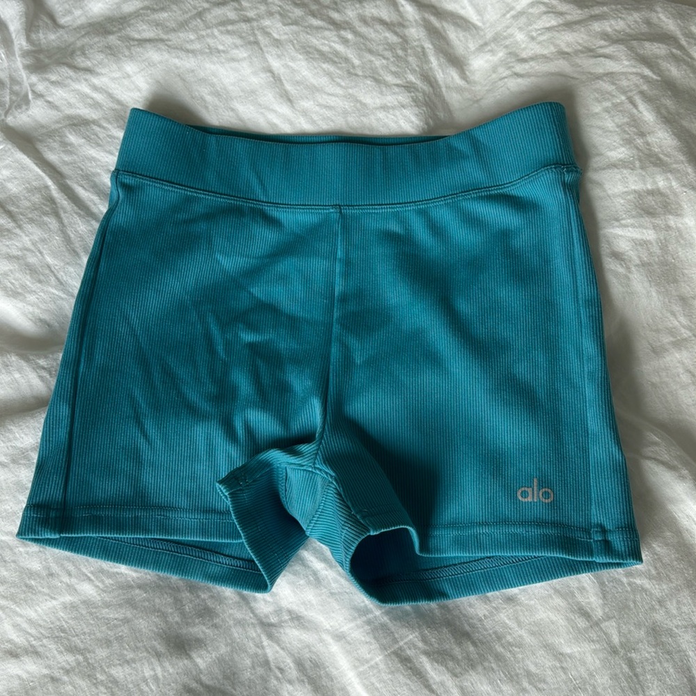 Alo Shorts